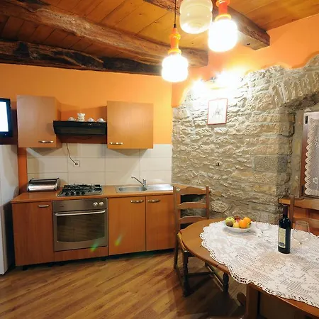 Jakac Apartamento Buzet